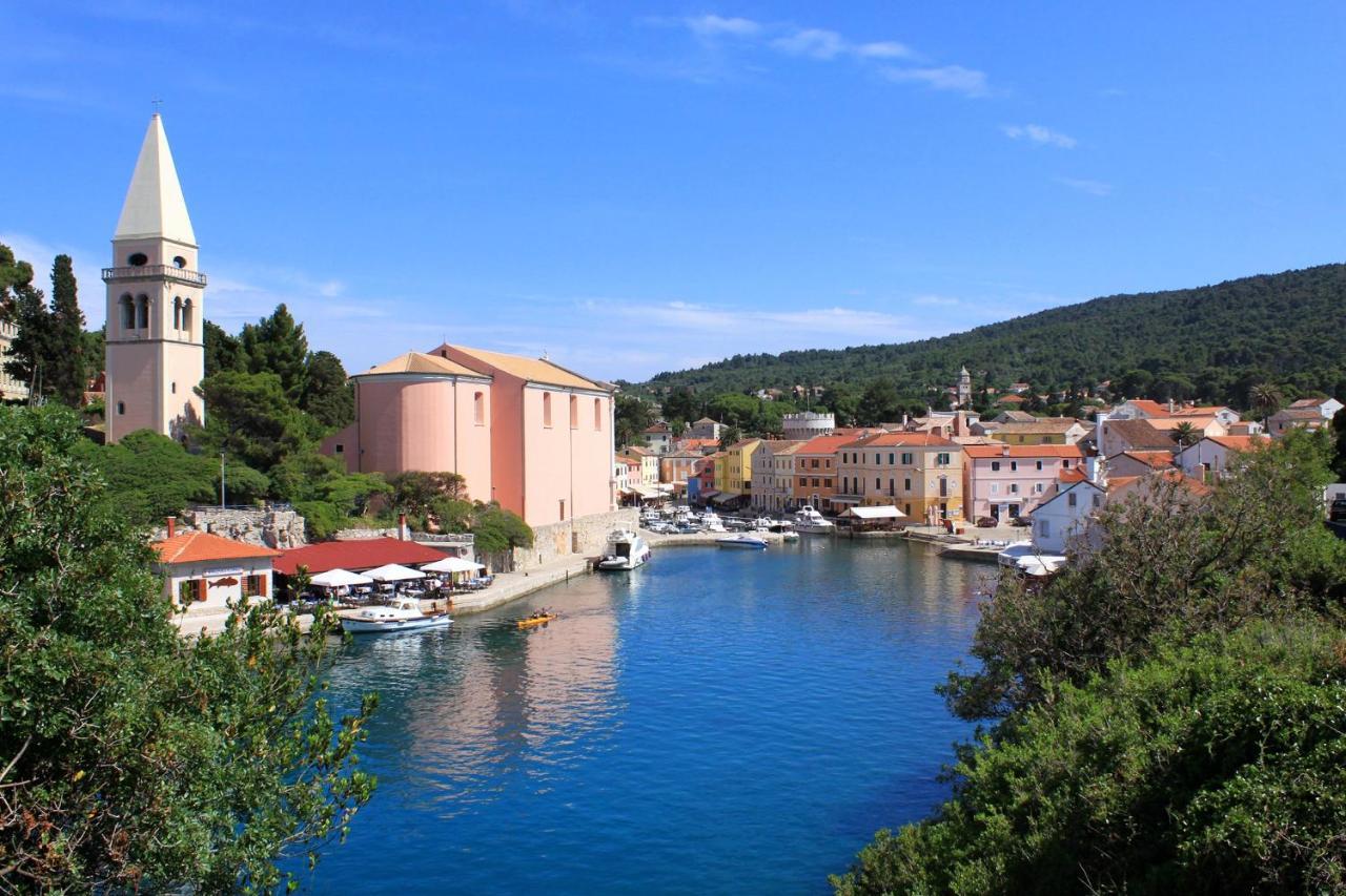 Apartments By The Sea Veli Losinj, Losinj - 8031 ภายนอก รูปภาพ