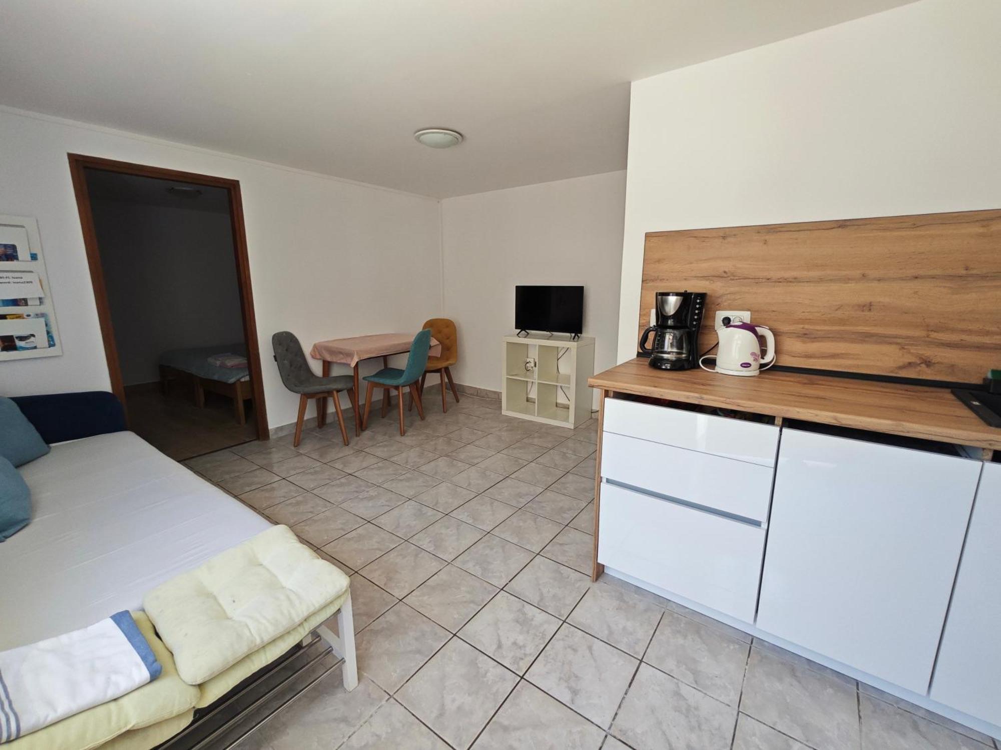 Apartments By The Sea Veli Losinj, Losinj - 8031 ภายนอก รูปภาพ